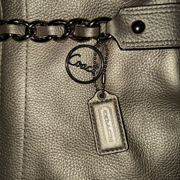 Champagne metallic Coach purse - Picture 3 of 4